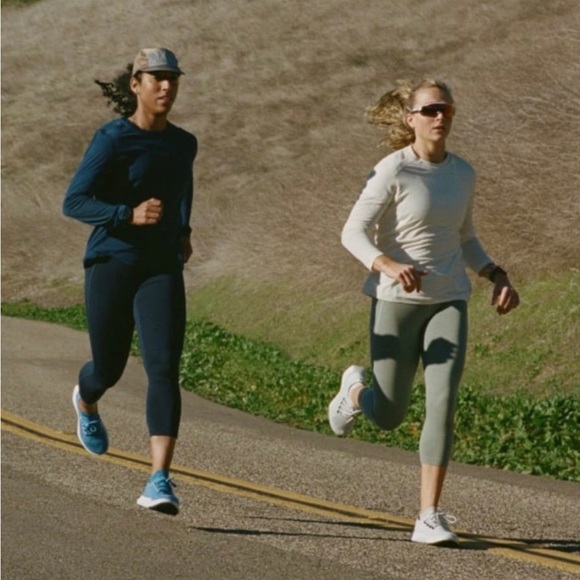 ALLBIRDS Women’s Lyra (Bright White Sole) Tree Dasher 1 - Picture 15 of 15